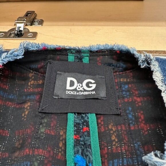 Dolce and Gabbana tweed and denim jacket - Picture 8 of 9